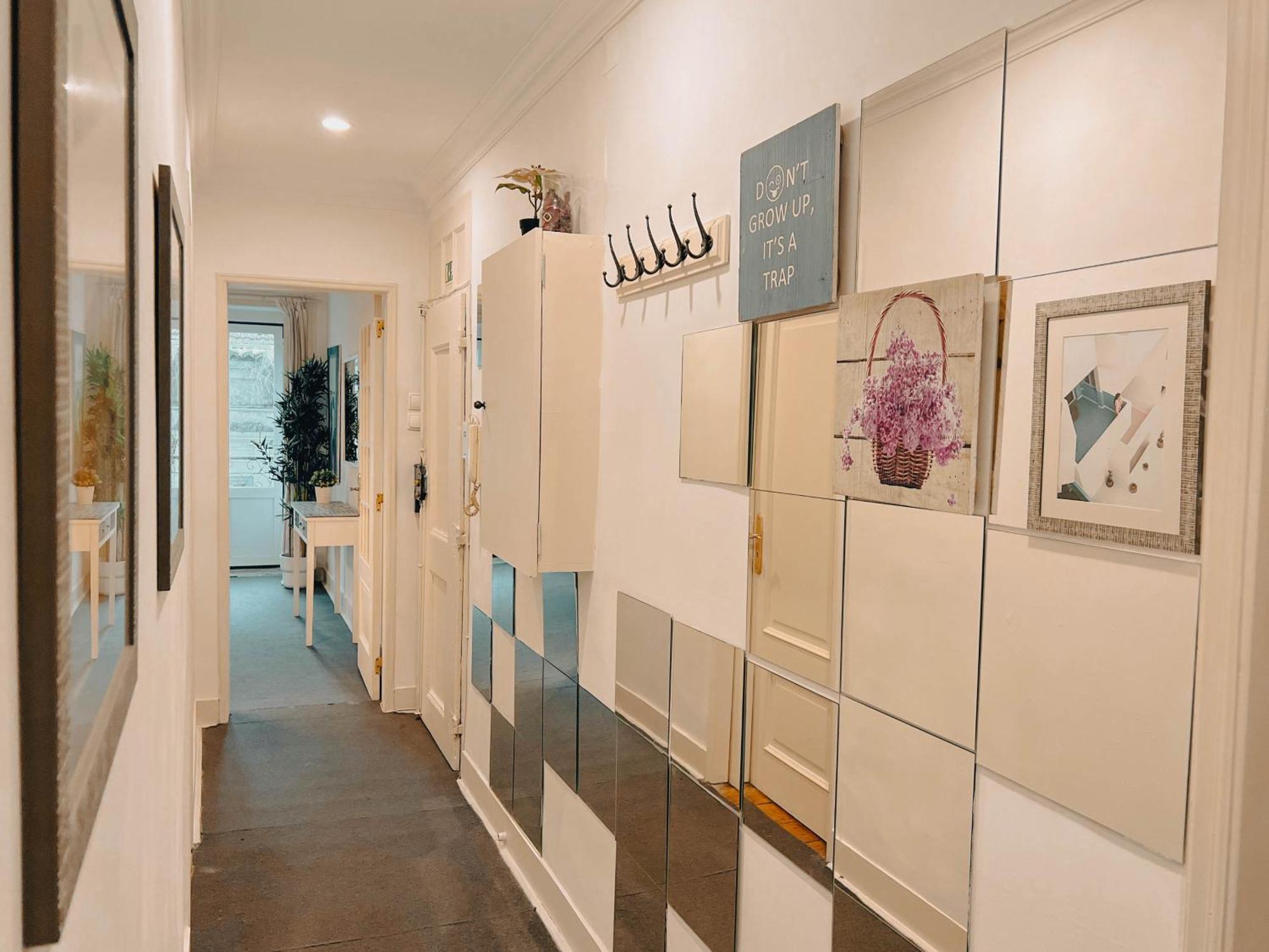 My Fair Lisbon - Trendy Bairro Alto Apartment Bagian luar foto