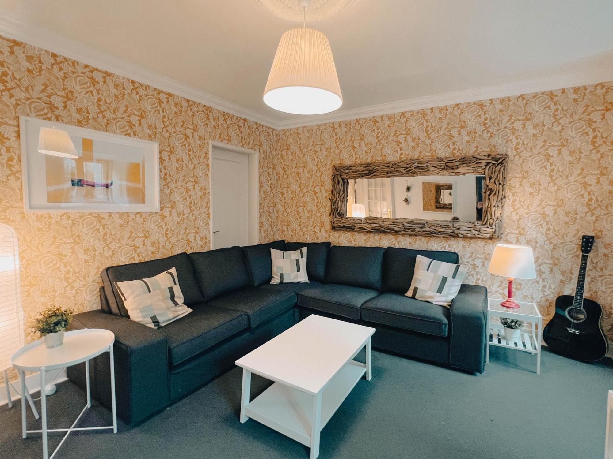 My Fair Lisbon - Trendy Bairro Alto Apartment Bagian luar foto